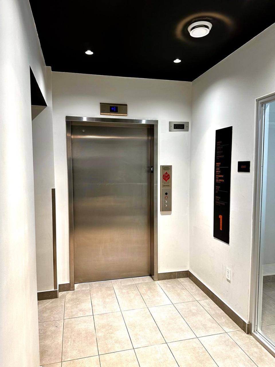Initial / Espace M / Centre-Ville De Quebec エクステリア 写真